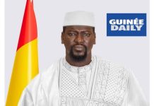 L’empreinte du géant : Quand Président Mamadi Doumbouya écrit l’histoire au burin de la souveraineté.
